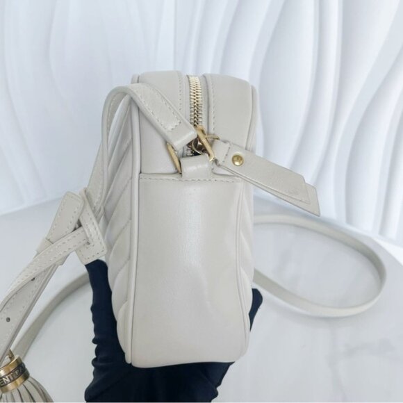 Yves Saint Laurent White Lou Camera Bag with Tassel - Picture 5 of 16